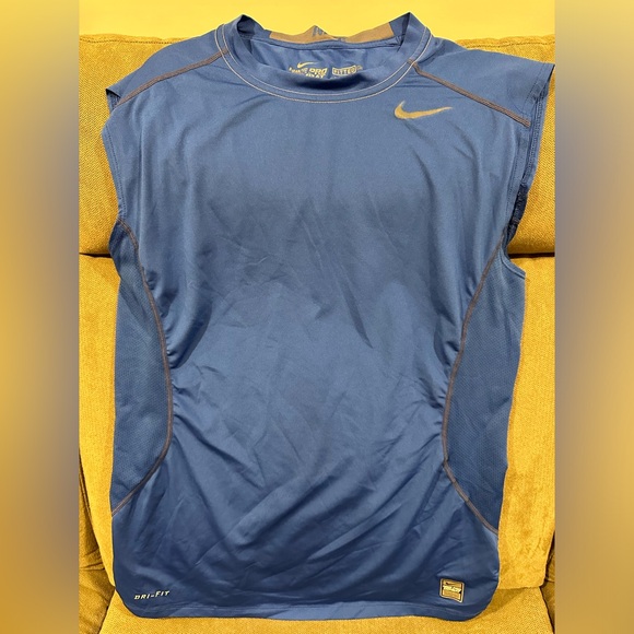Men’s Nike Dri-fit tank top - Picture 1 of 2